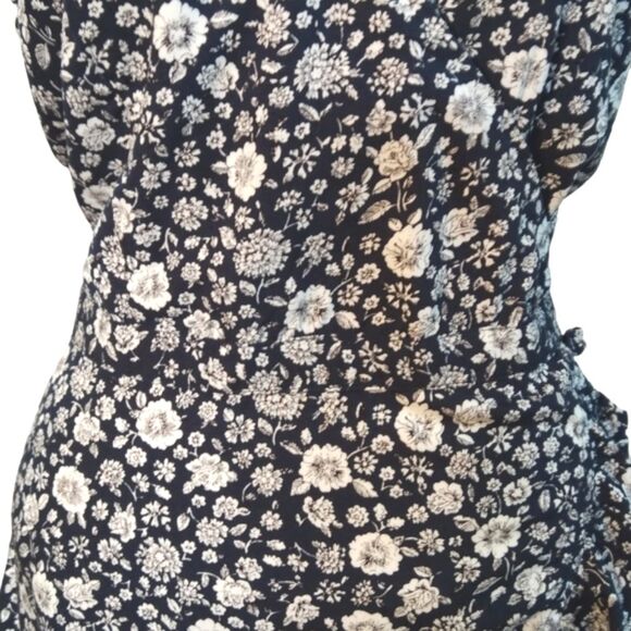 NWT J.CREW MERCANTILE| Floral Faux Wrap Mini Dress - Picture 8 of 15